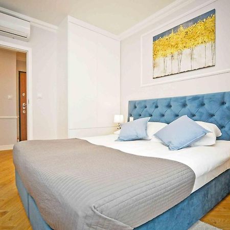 Elegant Apartment Oldtown Marina Гданск Екстериор снимка